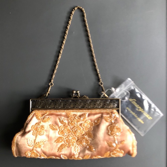 NEW!! D'margeaux Convertible Bag (Clutch/Crossbody/Shoulder/Short chain handle - Picture 1 of 5